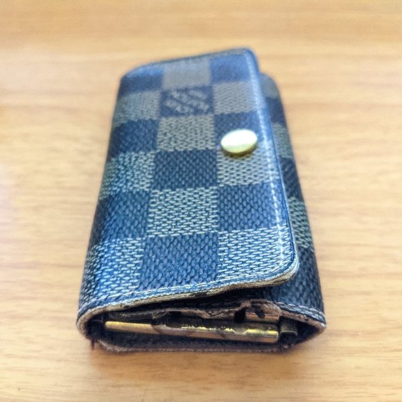 Louis Vuitton Key Holder/Wallet #782*** - Picture 3 of 7